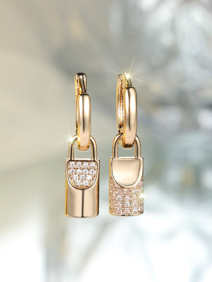 Champagne Gold Round White Diamond Lock Eardrops