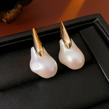 Real Gold Electroplated Silver Needle Artificial Pearl Earrings