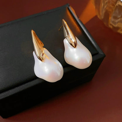 Real Gold Electroplated Silver Needle Artificial Pearl Earrings